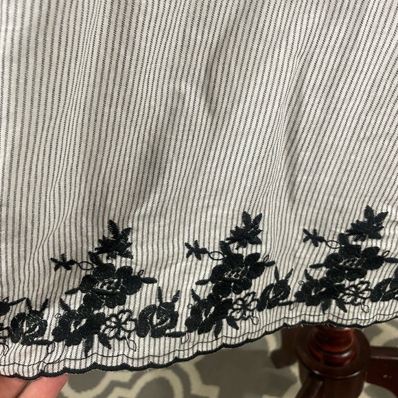 NWT Maurice's Midi Sundress Pin Striped with Embroidery Size 11/12 - Picture 4 of 7